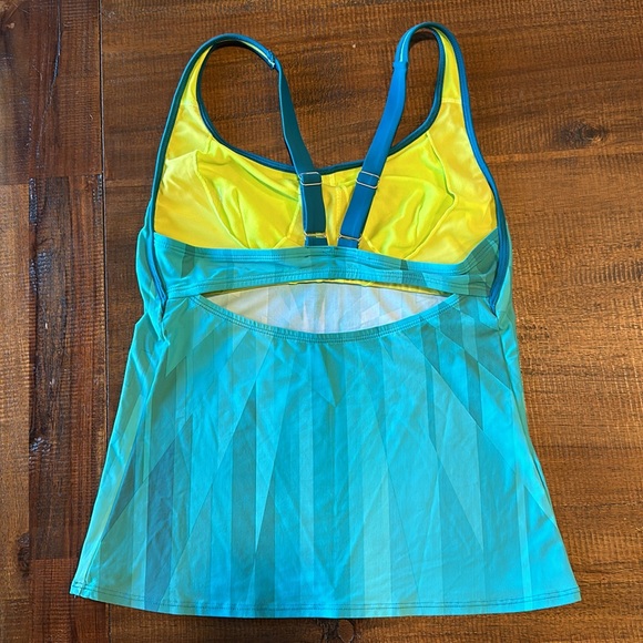 Title Nine Tankini Medium Women's Swimsuit Blue Swim Surf Active - Picture 2 of 3